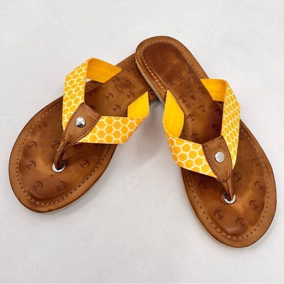 Nautica Gulf Breeze Yellow Honeycomb Fabric Straps Flip Flop Sandal Size 7 - Picture 9 of 9